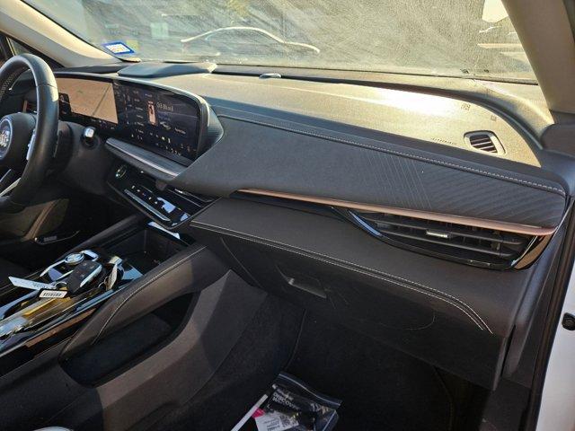 used 2025 Buick Envision car, priced at $33,500