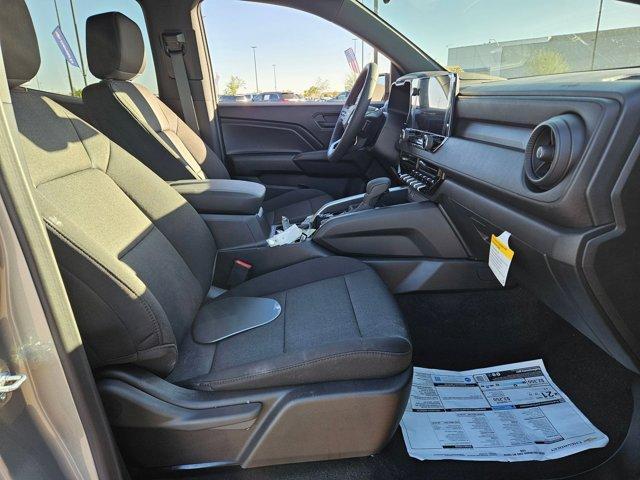 new 2026 Chevrolet Colorado car, priced at $33,011