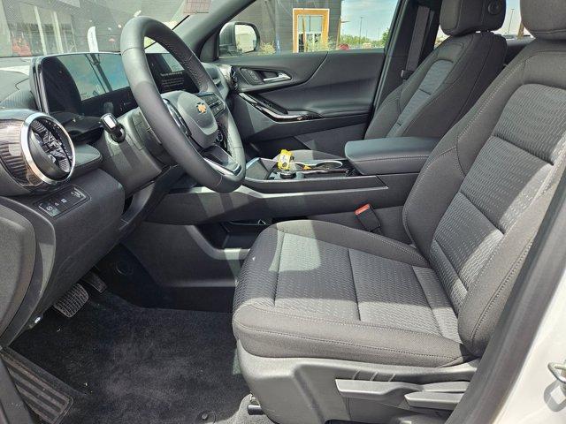 new 2026 Chevrolet Equinox car, priced at $30,940