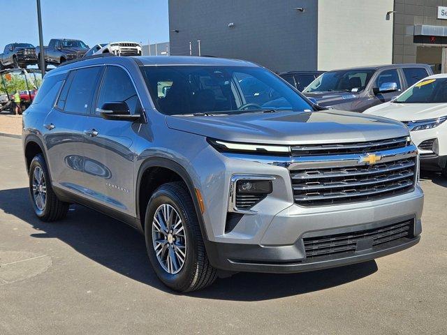 new 2025 Chevrolet Traverse car, priced at $42,195