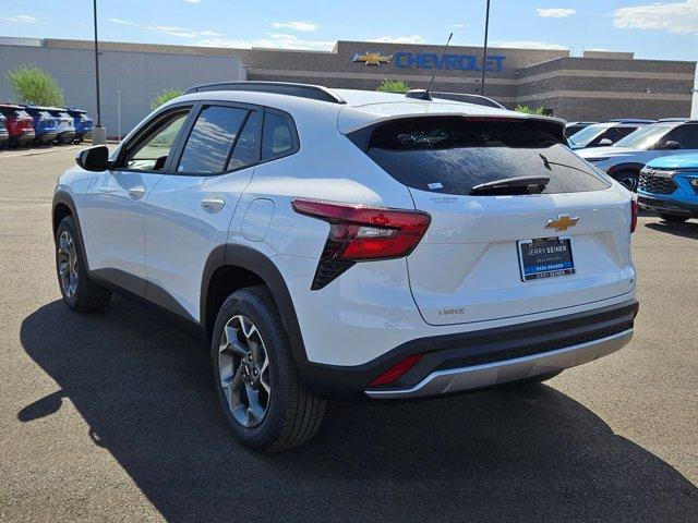 new 2025 Chevrolet Trax car, priced at $23,670