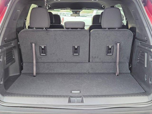 new 2025 Chevrolet Traverse car, priced at $40,714