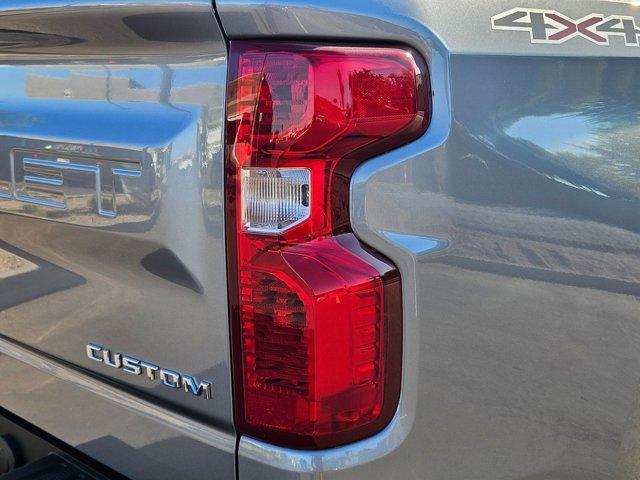 new 2025 Chevrolet Silverado 1500 car, priced at $49,112