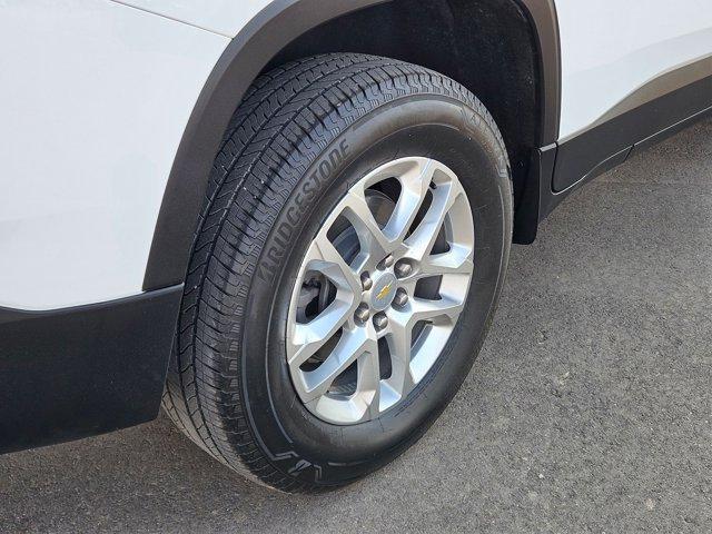 used 2022 Chevrolet Traverse car, priced at $28,200