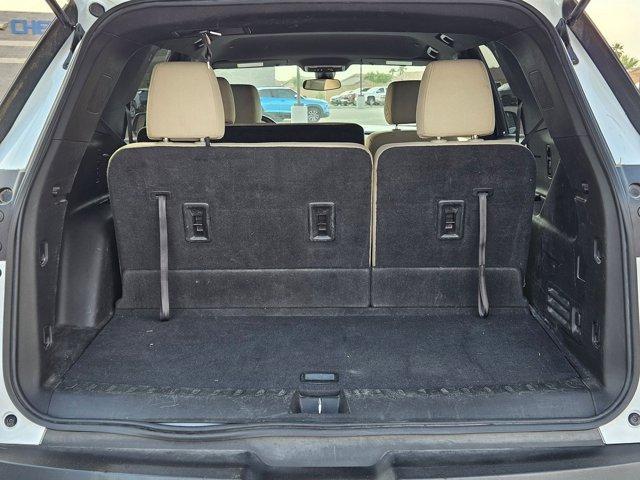 used 2022 Chevrolet Traverse car, priced at $28,200