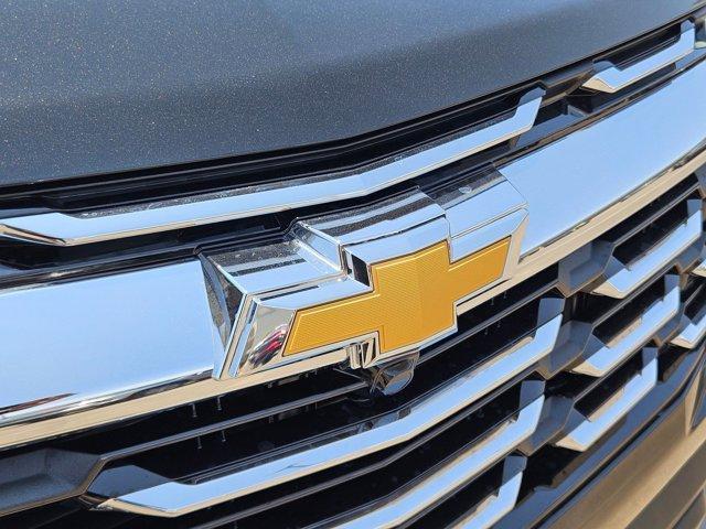 new 2026 Chevrolet Equinox car, priced at $28,885