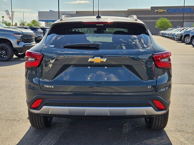 new 2025 Chevrolet Trax car, priced at $24,095
