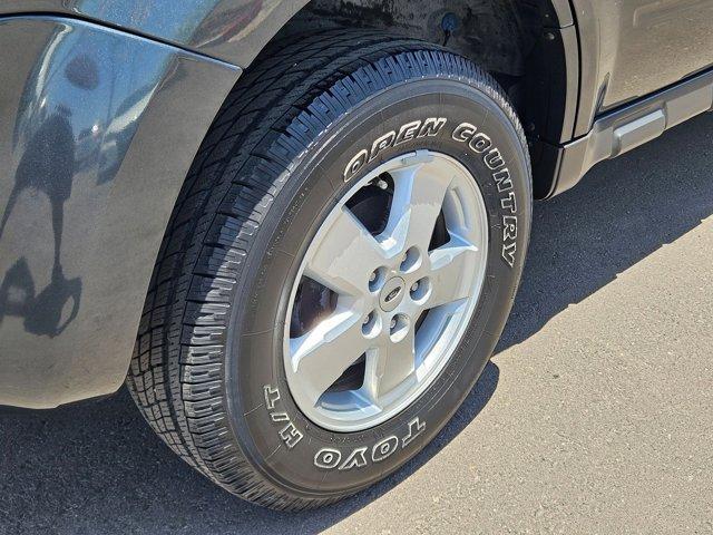 used 2008 Ford Escape car, priced at $8,000
