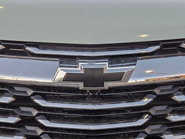 new 2026 Chevrolet Equinox car, priced at $31,850