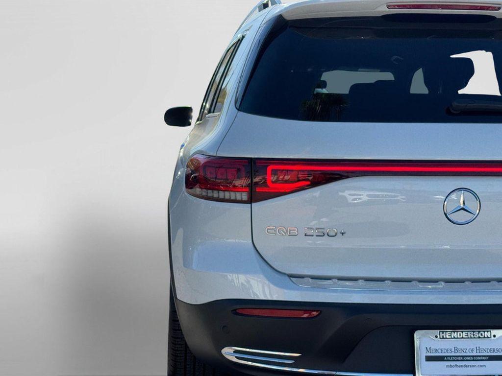 used 2023 Mercedes-Benz EQB 250 car, priced at $31,994