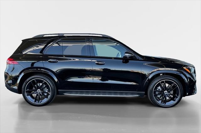 new 2025 Mercedes-Benz GLE 580 car, priced at $98,135