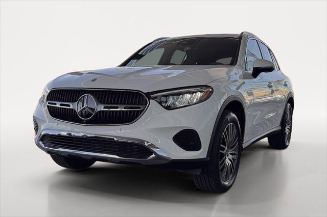 new 2025 Mercedes-Benz GLC 300 car, priced at $51,955