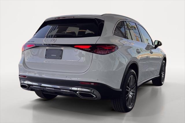 new 2025 Mercedes-Benz GLC 300 car, priced at $51,955