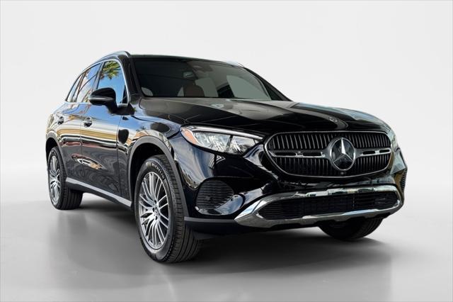 new 2025 Mercedes-Benz GLC 300 car, priced at $51,955