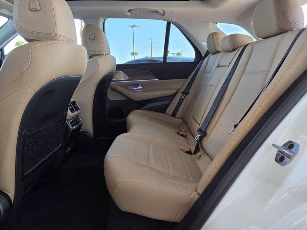 new 2026 Mercedes-Benz GLE 450 car, priced at $83,295