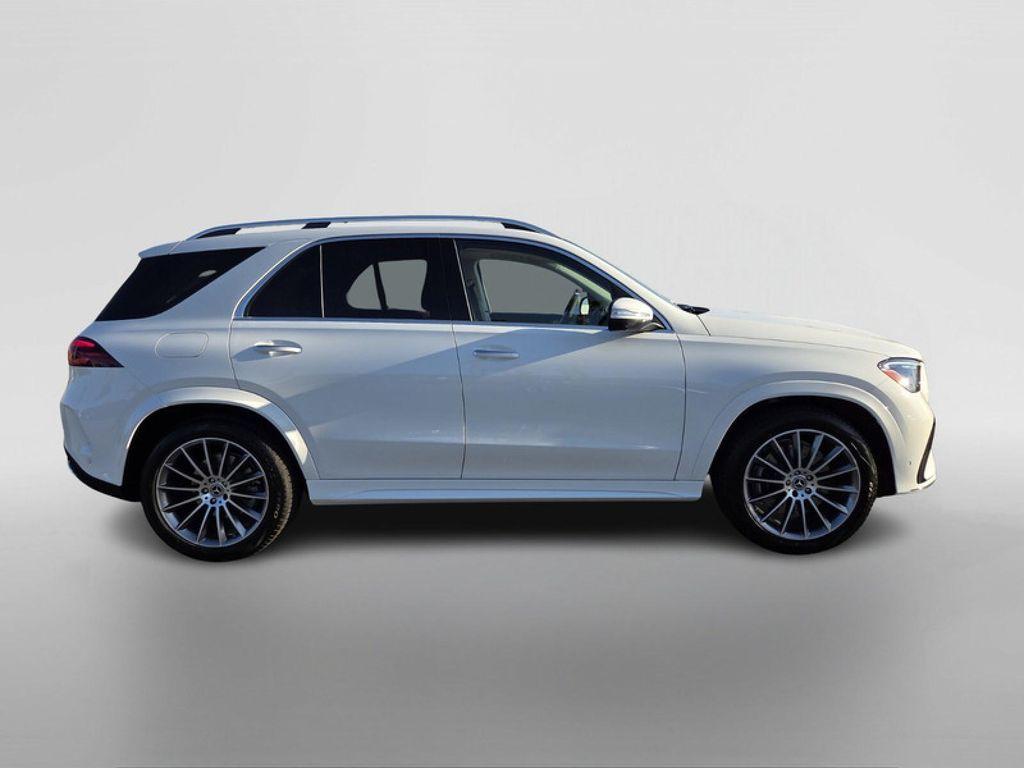 new 2026 Mercedes-Benz GLE 450 car, priced at $83,295