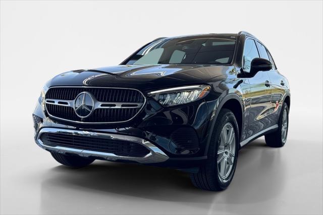 new 2025 Mercedes-Benz GLC 300 car, priced at $52,895