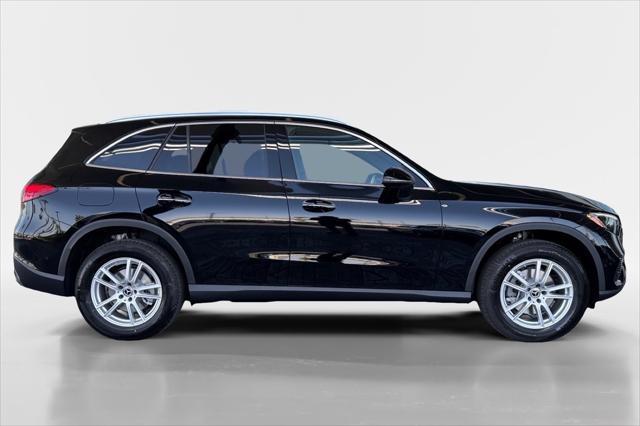 new 2025 Mercedes-Benz GLC 300 car, priced at $52,895