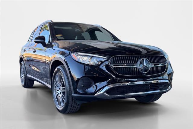 new 2025 Mercedes-Benz GLC 300 car, priced at $53,045