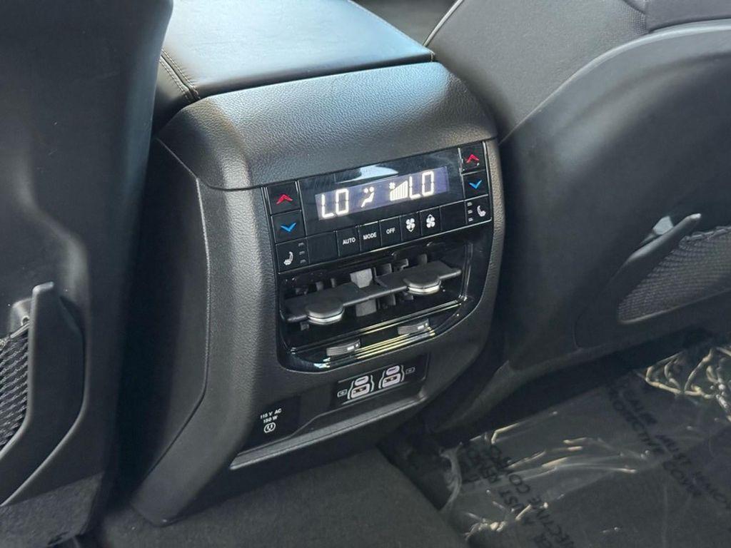 used 2022 Jeep Grand Cherokee car, priced at $39,494