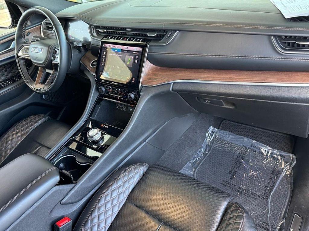 used 2022 Jeep Grand Cherokee car, priced at $39,494
