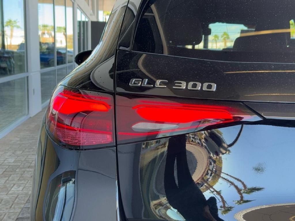 used 2025 Mercedes-Benz GLC 300 car, priced at $47,994