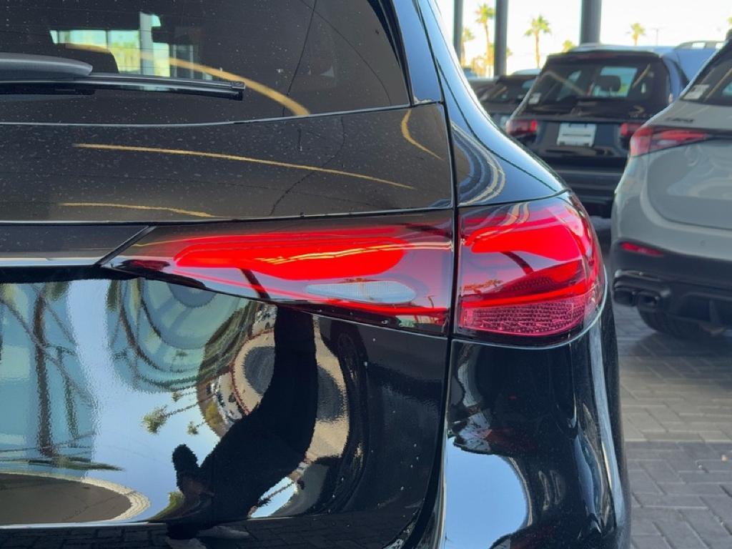 used 2025 Mercedes-Benz GLC 300 car, priced at $47,994