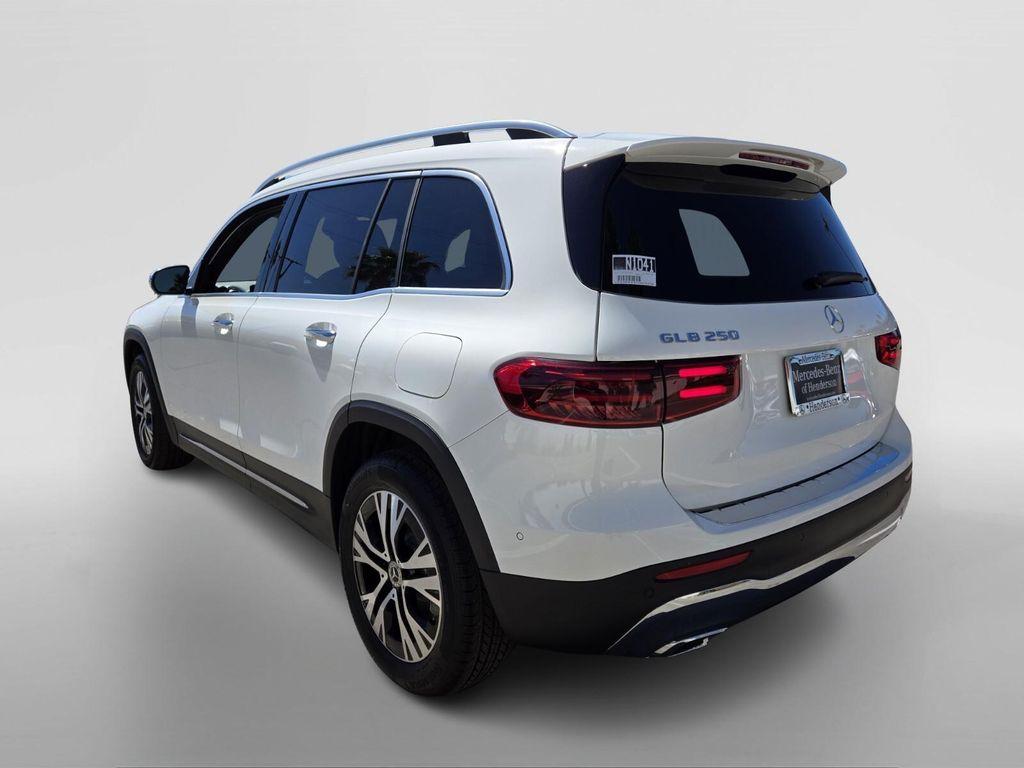 new 2025 Mercedes-Benz GLB 250 car, priced at $48,645