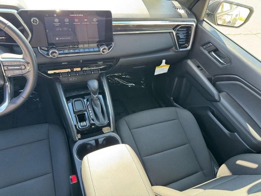 used 2023 GMC Canyon car, priced at $36,994