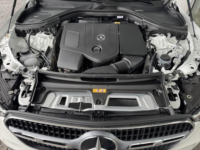 new 2025 Mercedes-Benz GLC 300 car, priced at $54,455