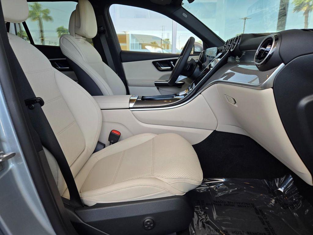 new 2025 Mercedes-Benz GLC 300 car, priced at $54,215