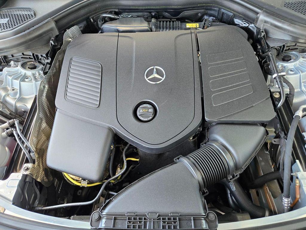 new 2025 Mercedes-Benz GLC 300 car, priced at $54,215