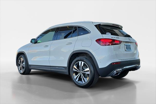 new 2025 Mercedes-Benz GLA 250 car, priced at $47,545