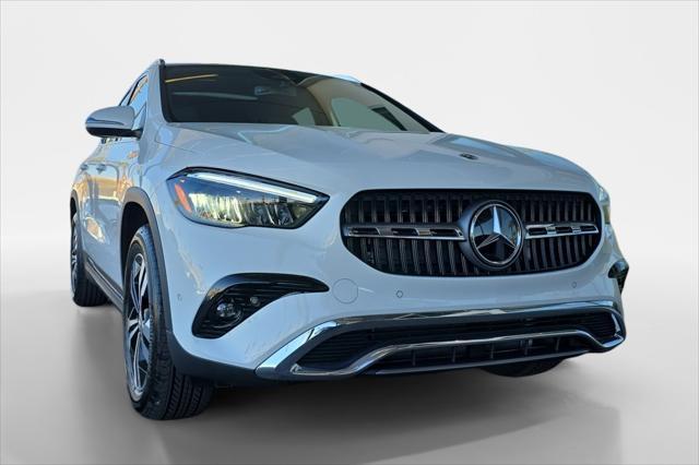 new 2025 Mercedes-Benz GLA 250 car, priced at $47,545