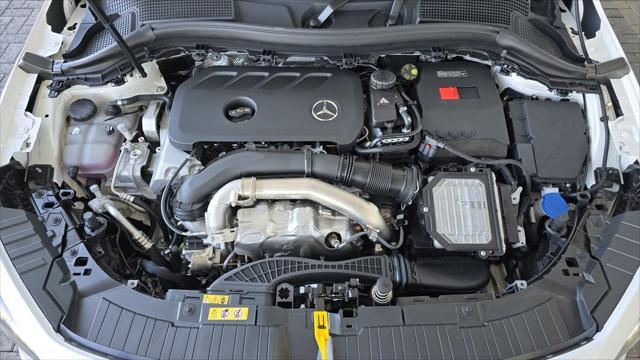 new 2025 Mercedes-Benz GLA 250 car, priced at $47,545