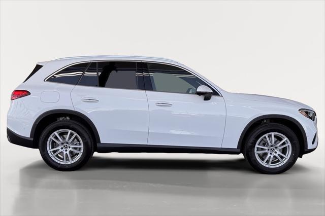 new 2025 Mercedes-Benz GLC 300 car, priced at $52,895