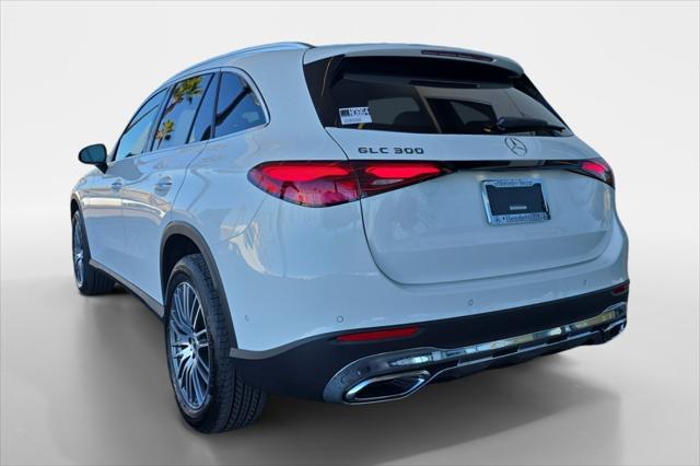 new 2025 Mercedes-Benz GLC 300 car, priced at $51,385