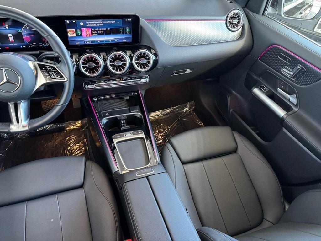 used 2025 Mercedes-Benz GLA 250 car, priced at $39,994