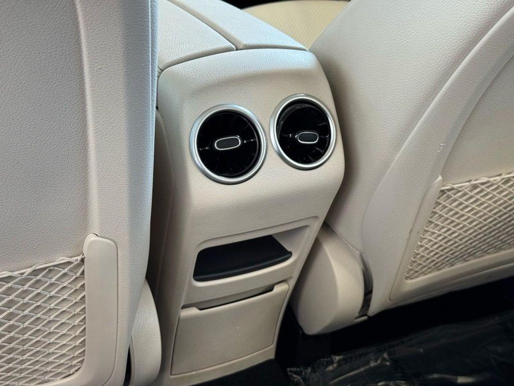 used 2022 Mercedes-Benz GLB 250 car, priced at $29,994