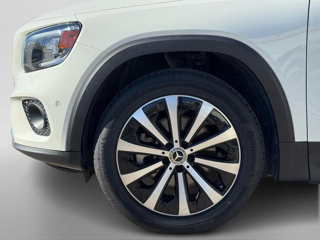 used 2022 Mercedes-Benz GLB 250 car, priced at $29,994