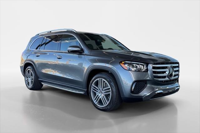 new 2025 Mercedes-Benz GLS 450 car, priced at $93,255