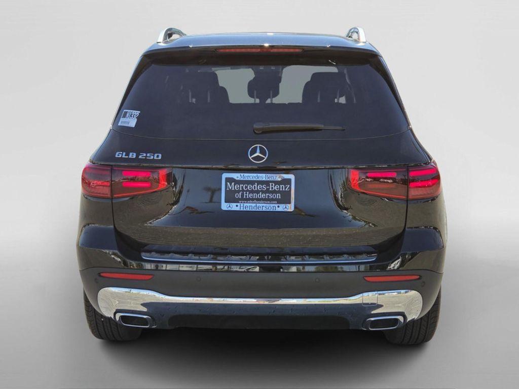 new 2025 Mercedes-Benz GLB 250 car, priced at $47,145