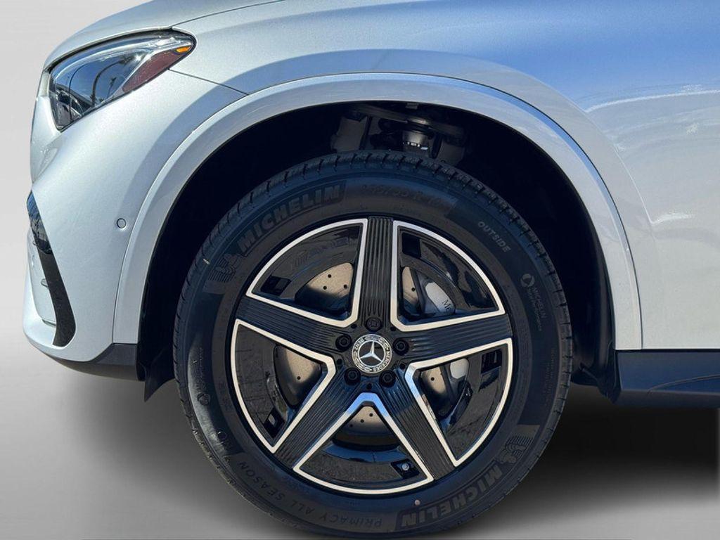 new 2026 Mercedes-Benz GLC 300 car, priced at $57,805