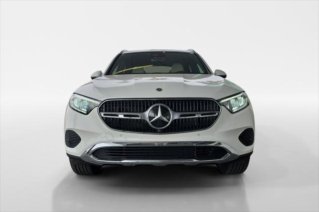 new 2025 Mercedes-Benz GLC 350e car, priced at $65,175