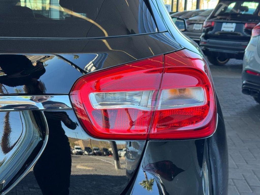 used 2018 Mercedes-Benz GLA 250 car, priced at $13,994