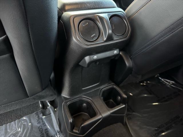 used 2020 Jeep Wrangler Unlimited car, priced at $29,994