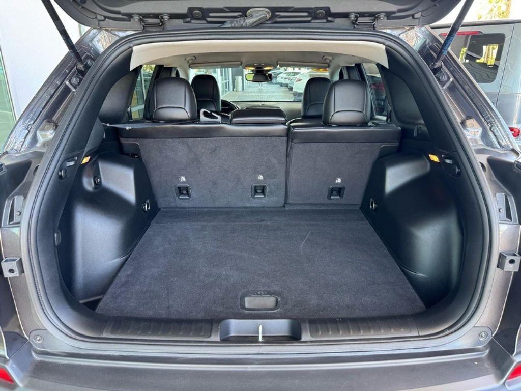 used 2021 Jeep Cherokee car, priced at $18,993
