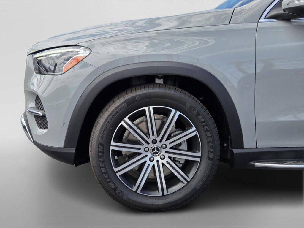 new 2025 Mercedes-Benz GLE 350 car, priced at $71,335