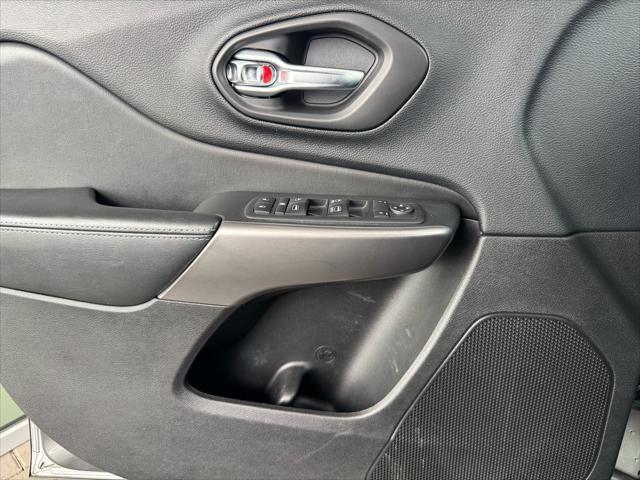 used 2020 Jeep Cherokee car, priced at $16,993