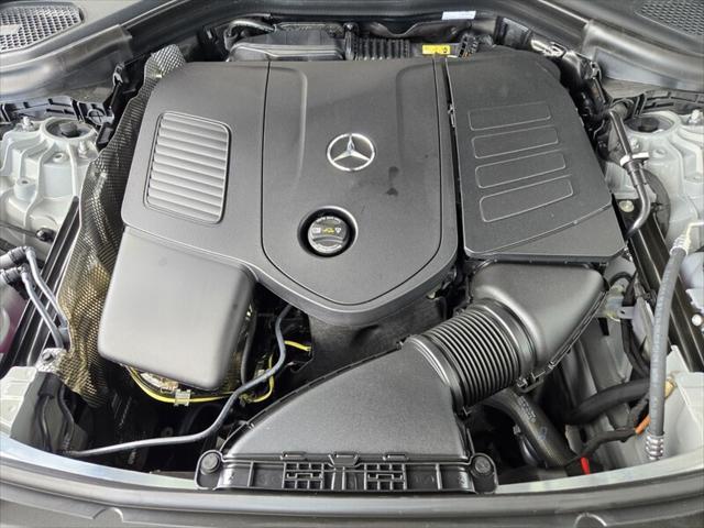 new 2025 Mercedes-Benz GLC 300 car, priced at $70,145